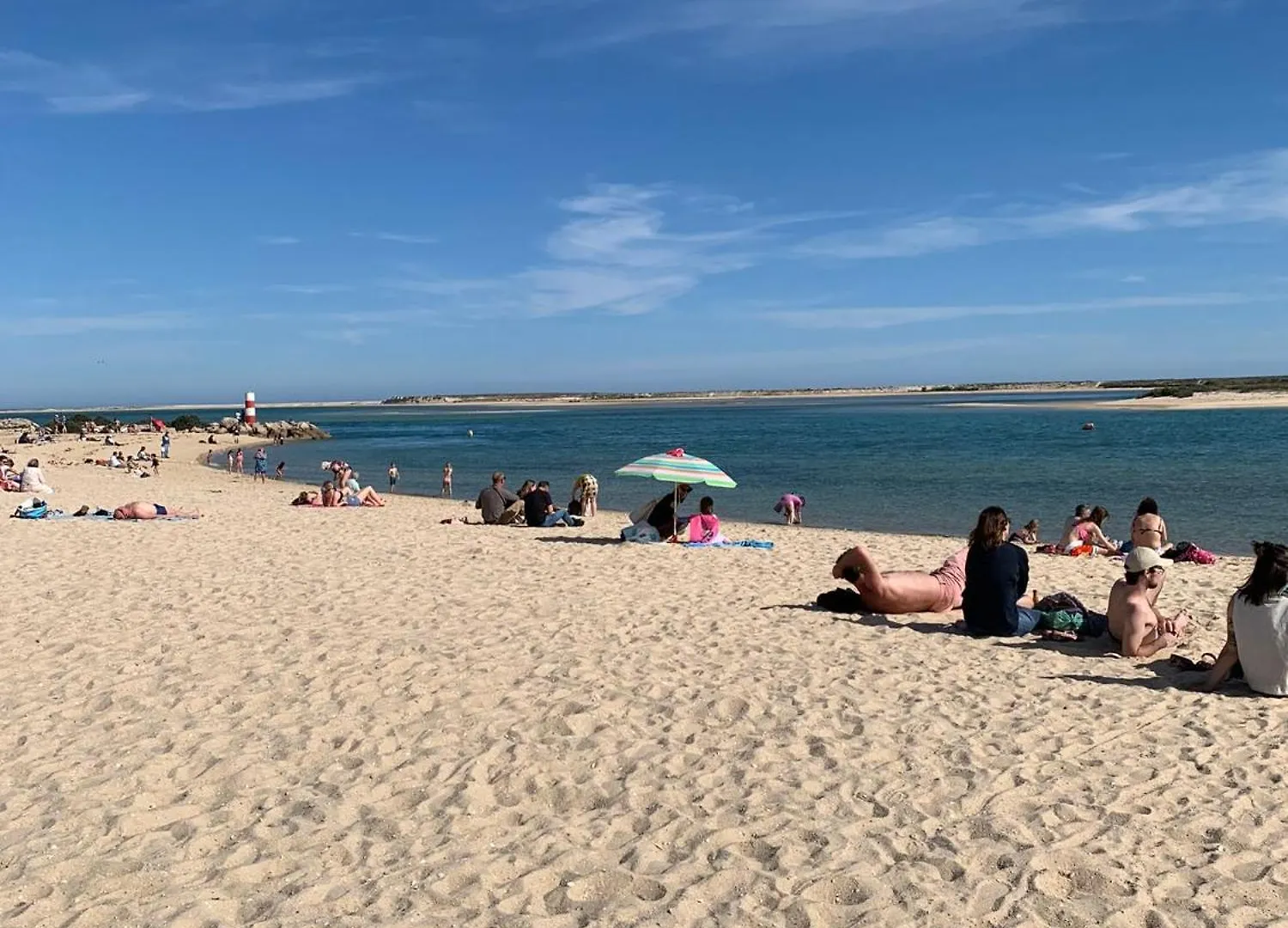 Дом отдыха Studio De La Casa Paraiso Avec, En Plus, Une Terrasse Privative Exterieure Semi Couverte Equipee D'Un Salon D'Un Coin Repas D'Une Kitchenette, La Grande Piscine Et Les Jardins Sont Partages, A Proximite Des Plages De Fuseta Et De La Ria Formosa Монкарапашу