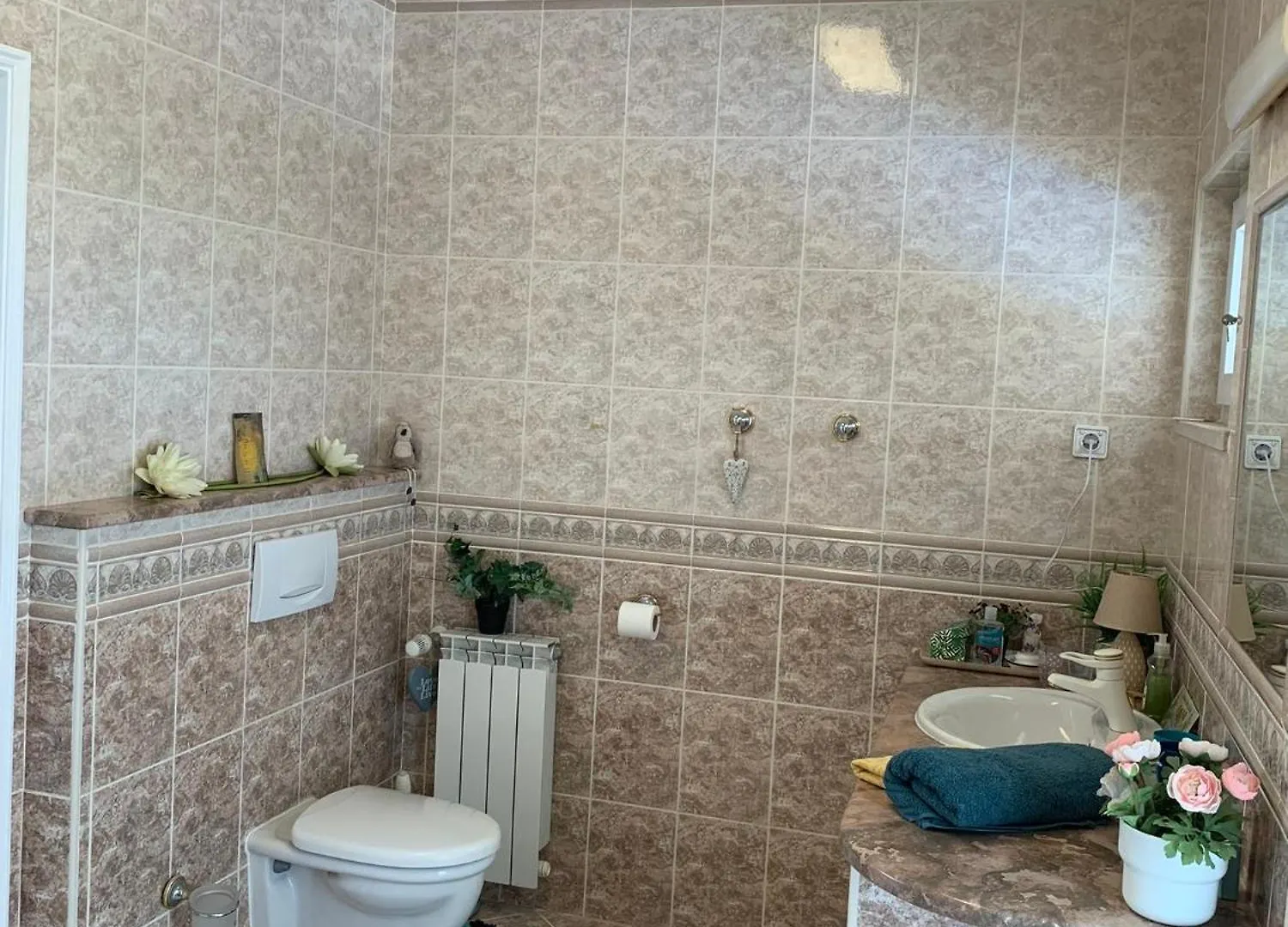 Studio De La Casa Paraiso Avec, En Plus, Une Terrasse Privative Exterieure Semi Couverte Equipee D'Un Salon D'Un Coin Repas D'Une Kitchenette, La Grande Piscine Et Les Jardins Sont Partages, A Proximite Des Plages De Fuseta Et De La Ria Formosa Moncarapacho